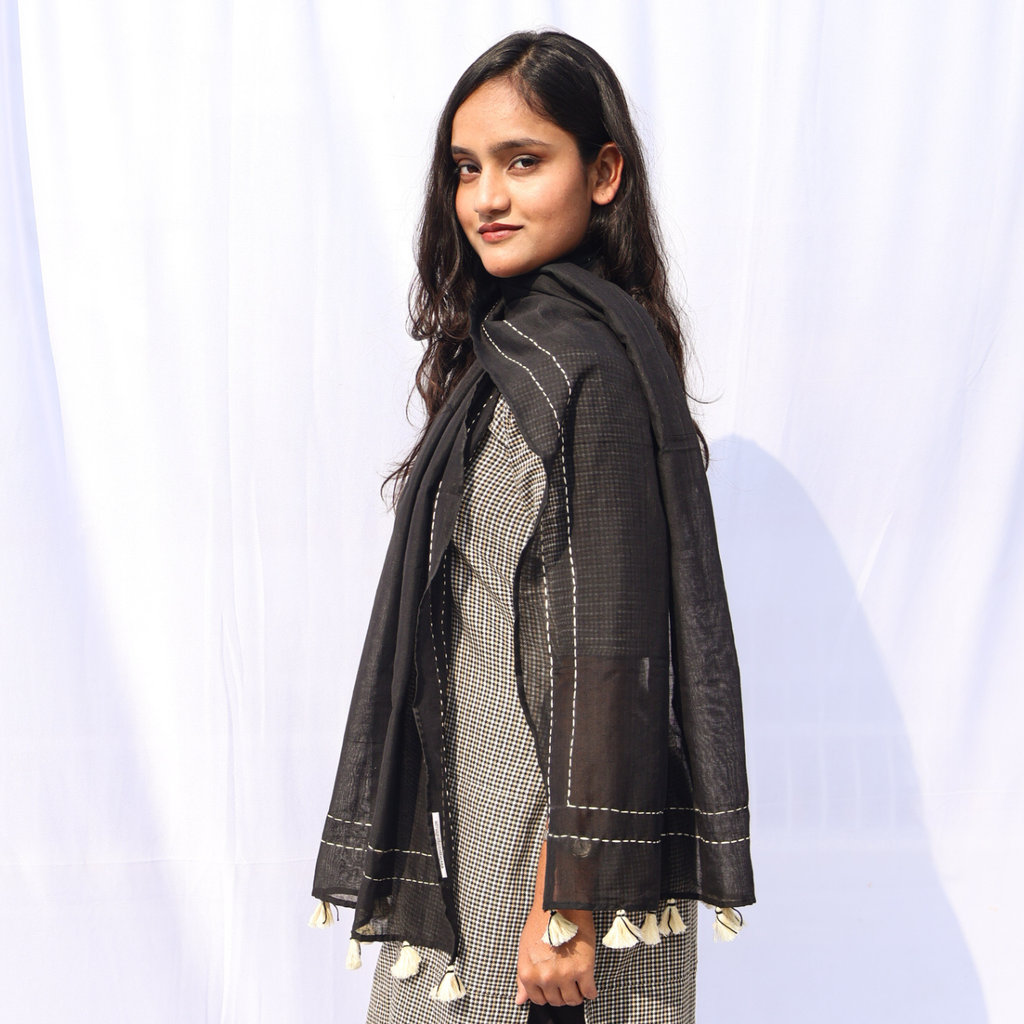 Kantha Black Stole