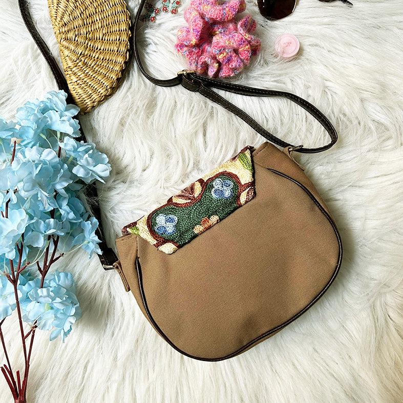 Sillica Beige Chain Stitch Hand Embroidery Canvas Sling Bag